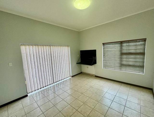 3 BEDROOM HOUSE FOR SALE IN LINKSIDE